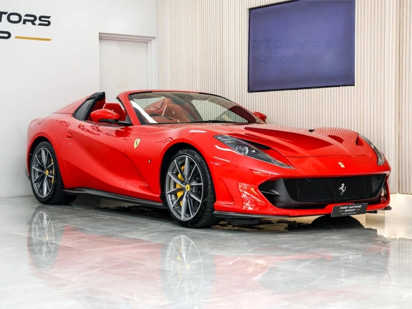 2022 Ferrari 812 GTS F152M Dual-Clutch Sports Automatic