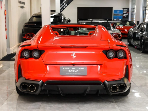 2022 Ferrari 812 GTS F152M Dual-Clutch Sports Automatic
